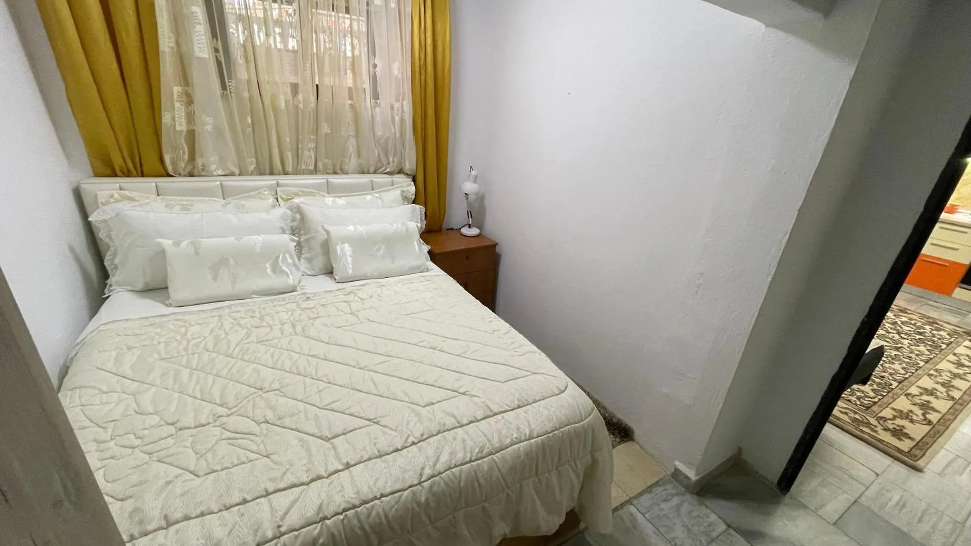 Stivi House Apartment Tirana